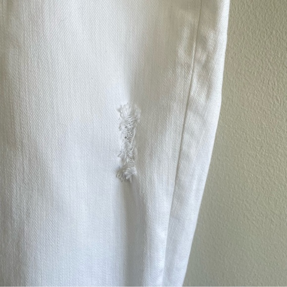 Spanx Women's Distressed White Skinny Ankle Jeans Raw Hem Size Medium - Picture 5 of 12